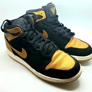 Sold ..Nike Air Jordan 1 Retro